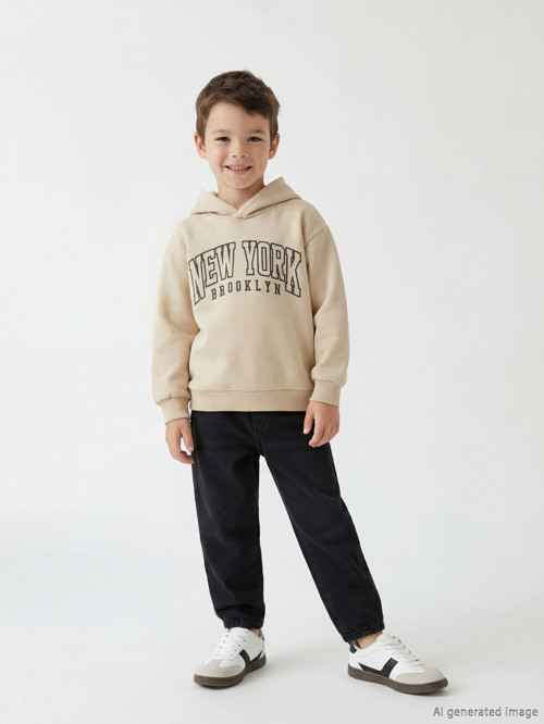 LCW Kids Siyah Beli Lastikli Loose Fit Erkek Çocuk Jean Pantolon