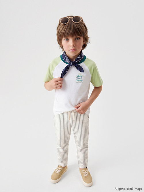 LCW Kids Beyaz Nostaljik Maymun Baskılı Unisex Çocuk Tişört