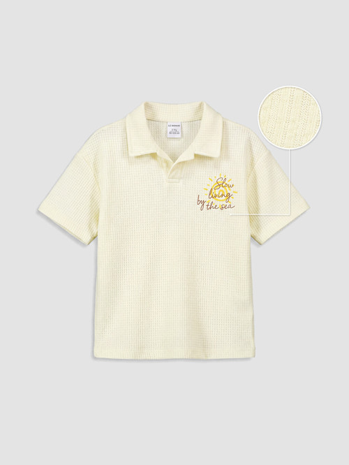 LCW Kids Bej Polo Yaka Baskılı Erkek Çocuk Tişört