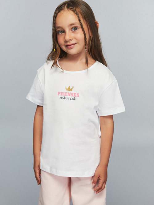 LCW Kids Beyaz Bisiklet Yaka Slogan Baskılı Kız Çocuk Tişört