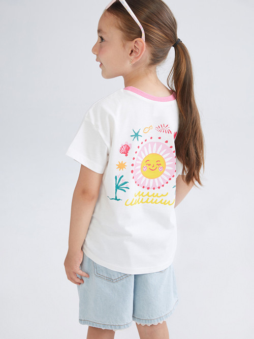 LCW Kids Beyaz Bisiklet Yaka Baskılı Kız Çocuk Tişört
