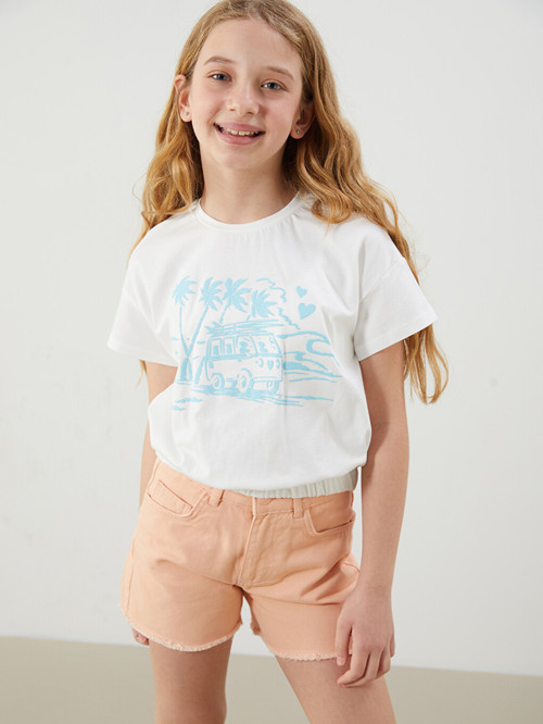 LCW Kids Beyaz Bisiklet Yaka Kız Çocuk Tişört