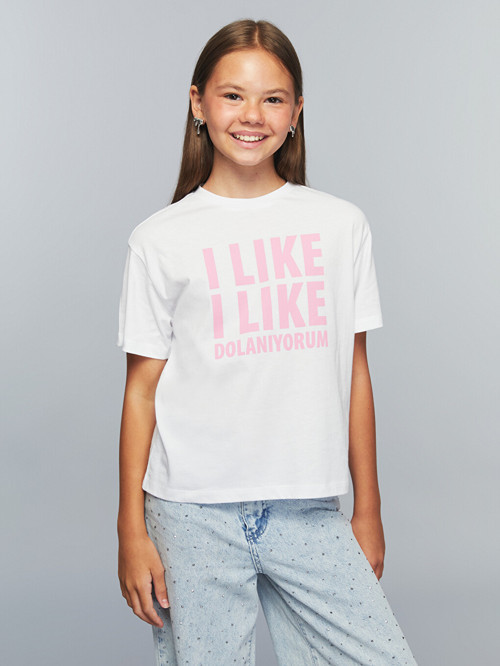 LCW Kids Beyaz Bisiklet Yaka Slogan Baskılı Kız Çocuk Tişört