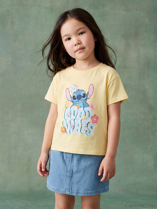 LCW Kids Sarı Lilo ve Stitch Baskılı Kız Çocuk Tişört