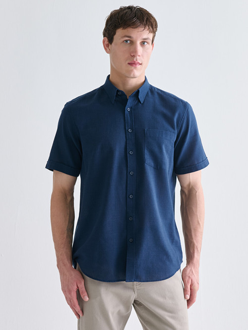 LCWAIKIKI Classic İndigo Regular Fit Kısa Kollu Armürlü Erkek Gömlek