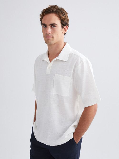 LCW Vision Beyaz Regular Fit Kısa Kollu Oxford Erkek Gömlek