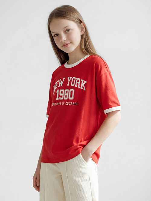 LCW Kids Kırmızı Bisiklet Yaka New York Baskılı Kız Çocuk Tişört