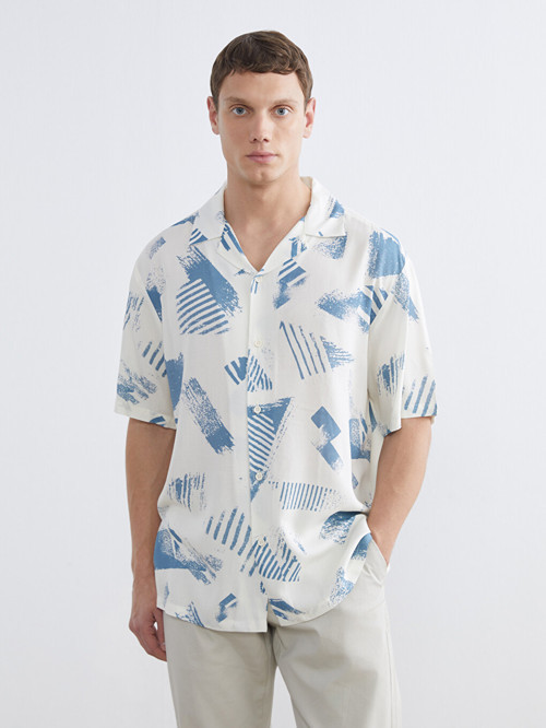 LC WAIKIKI Ekru Regular Fit Resort Yaka Desenli Viskon Erkek Gömlek
