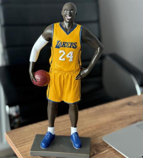 KOBE BRYANT Lakers 24 Efsane Mega Boy Basketbol Biblosu