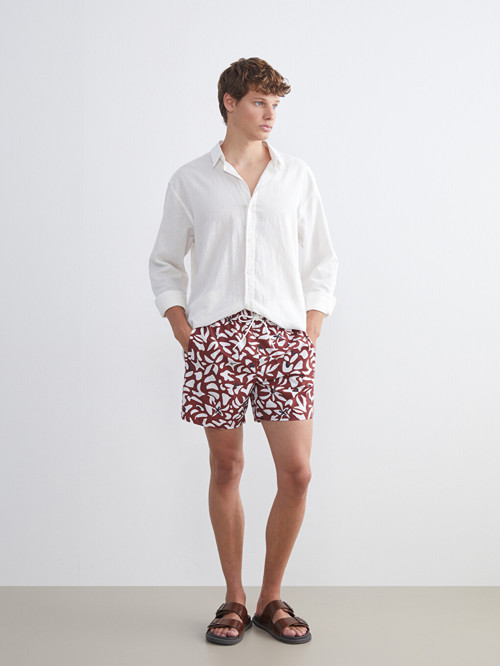 LCW SWIMWEAR Kırmızı Kısa Boy Desenli Erkek Deniz Şortu