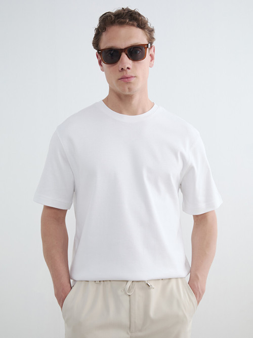 LCW Vision Beyaz Relaxed Fit Bisiklet Yaka Erkek Tişört
