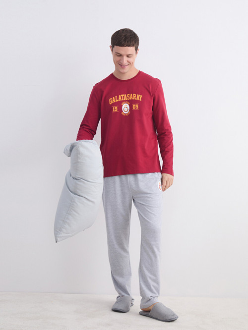 LC WAIKIKI Kırmızı Galatasaray Baskılı Erkek Pijama Takımı