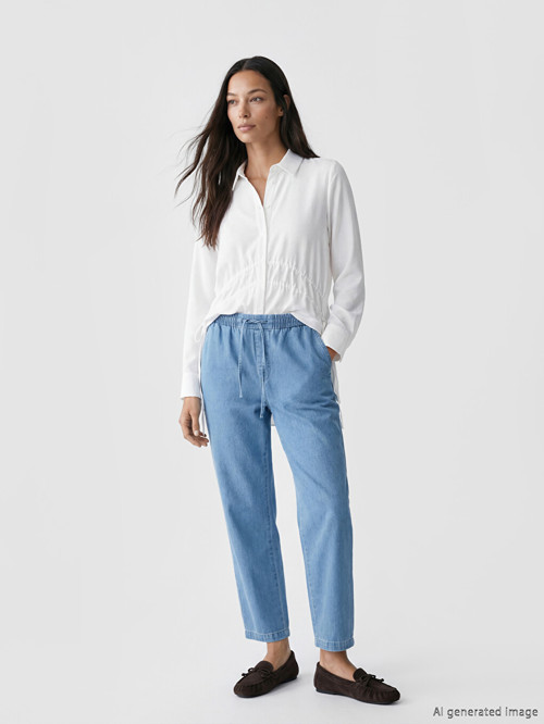 LCWAIKIKI Classic İndigo Beli Lastikli Mom Fit Kadın Jean Pantolon