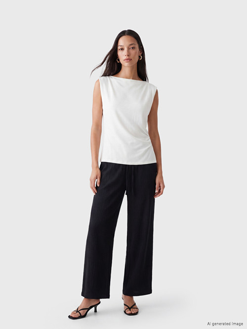 LCW Modest Siyah Beli Lastikli Dokulu Kadın Pantolon