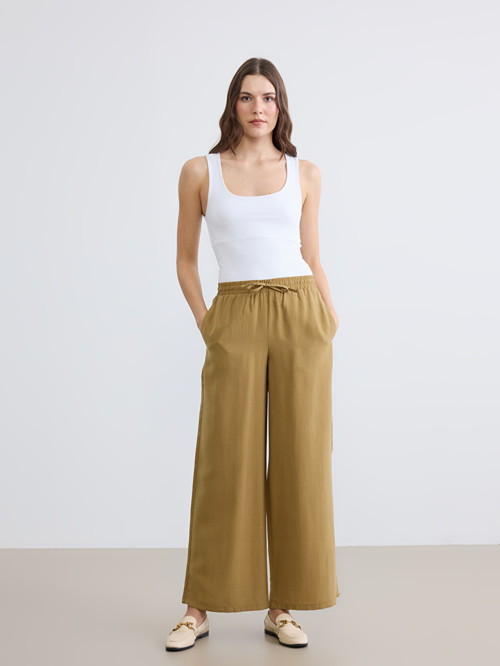 LCW STUDIO Yeşil Beli Lastikli Geniş Paça Kadın Pantolon