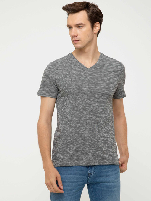 Siyah V Yaka T-Shirt