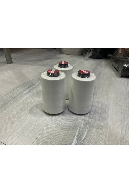 120 Numara Polyester Dikiş İpi 5000 Metre 3 Adet Beyaz 3 Adet Siyah Gönderilmektedir