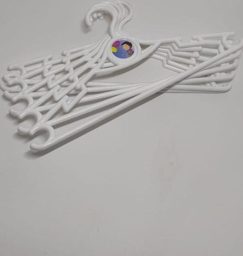  Çocuk Elbise Askısı  6'lı  Beyaz Bebek Kıyafet  Askısı 30*15 cm 