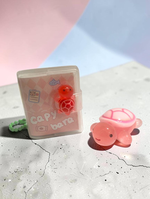 Mini Anahtarlıklı Not Defteri (5x4 cm) ve Sevimli Kaplumbağa Figür (5x4 cm) - Pembe