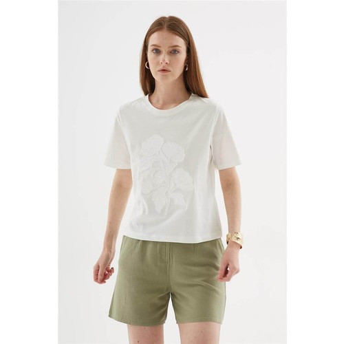 FASHION FRIENDS KADIN APLİKELİ BLUZ 25Y0078K1