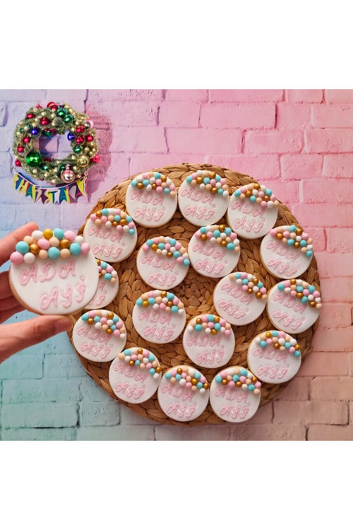 Doğum Gününe Özel İsimli Renkli Toplar Butik Kurabiye - 20 Adet