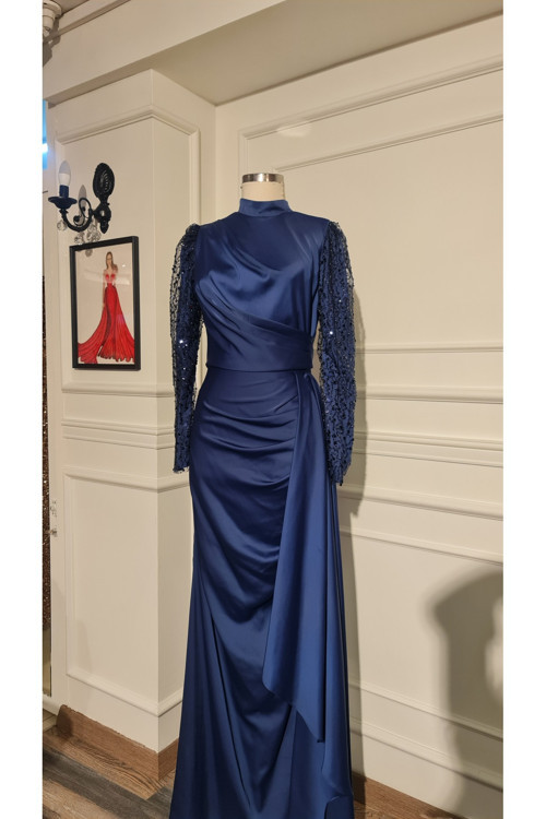 Lacivert Kumaştan Drape Detaylı Tesettür Abiye