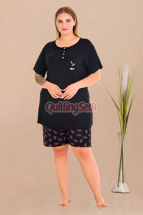 Siyah Renk ve Çiçek Desenli 10440 Şortlu Büyük Beden Anne Pijama Takımı