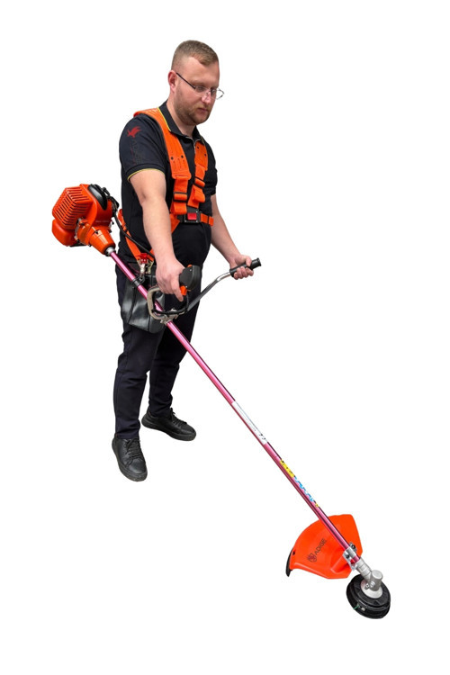 KBC-40EUW Benzin Motorlu Yan Tırpan