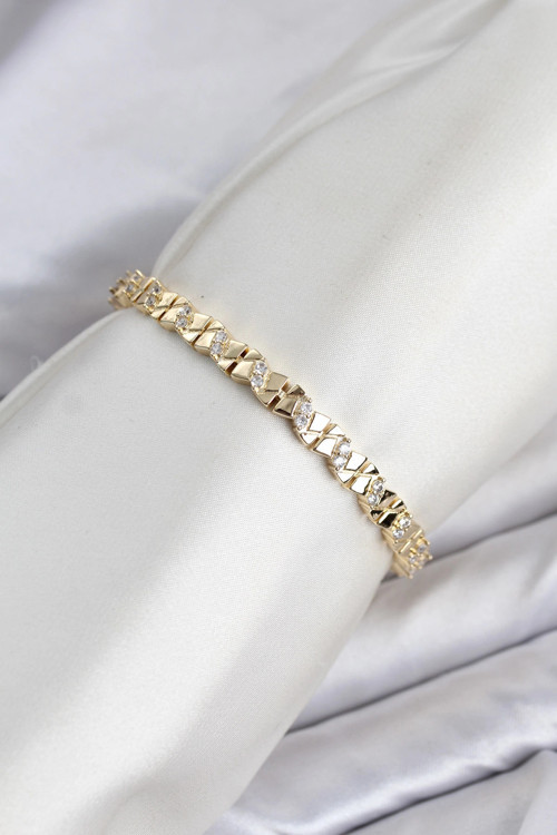 CM Model Zirkon Taşlı VIP Seri Gold Renk Pirinç Kadın Bileklik