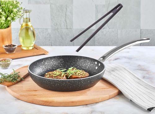 Granit Tava 22 CM Ve Silikon Maşa