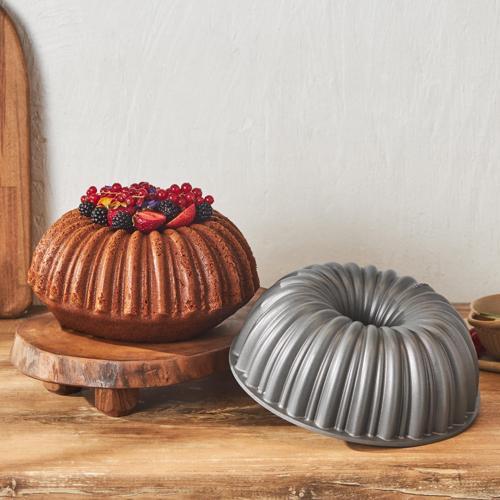 Cake Pro Dilimli Antrasit Döküm Kek Kalıbı