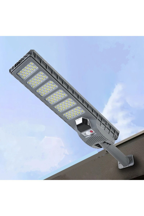 600W Güneş Enerjili Dış Mekan Lamba IP65 Su Geçirmez Uzaktan Kumandalı Ultra Parlak LED Aydınlatma