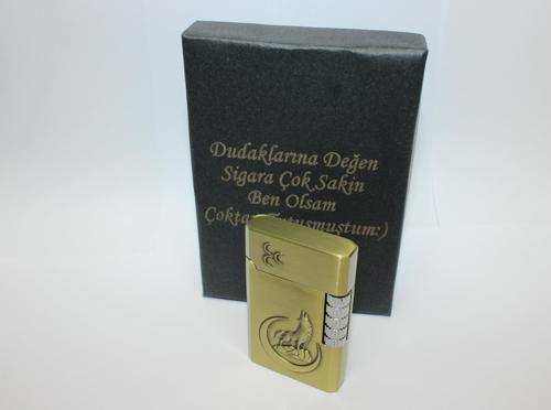 Kişiye Özel Dupont Tarz Çelik Gövde Bozkurt Çakmak (Gold)