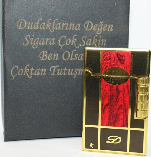 Kişiye Özel Dupont Tarz Çelik Gövde Çakmak (Gold-Siyah-Kırmızı)