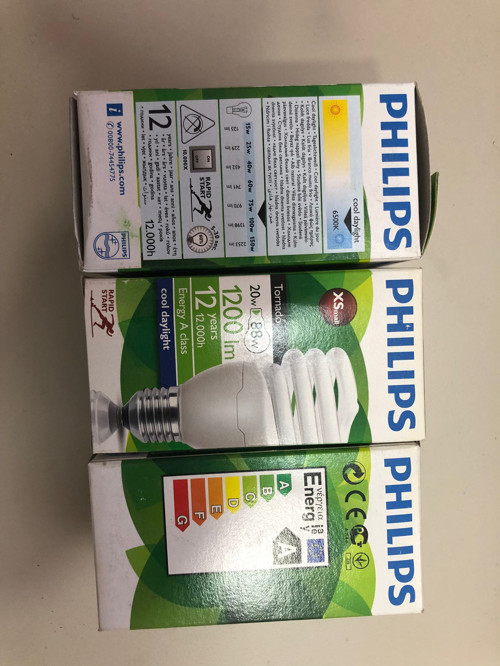 3 ADET PHILIPS 20W =88W 1200 LÜMEN 6500 KELVİN BEYAZ TASARRUFLU LAMBA XS SMALL 12.000 SAAT