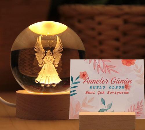Anneler Günü'ne Özel Kanatlı Melek 3 Boyutlu Kristalleşmiş Cam Işıklı Küre
