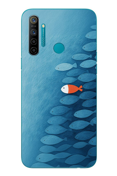 Realme 5i Uyumlu Balıklar Yüzüyor Baskılı Silikon Kılıf