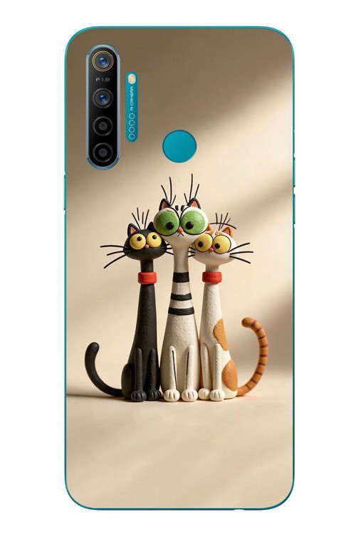 Realme 5i Uyumlu Neşeli Kedi Ailesi Baskılı Silikon Kılıf