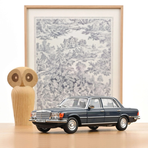 183976 1/18 Mercedes-Benz 350 SEL 1979 Hansa Blue