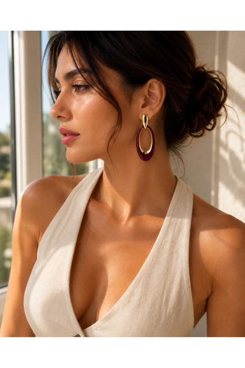 Bordo Gold Detaylı Oval Sallantılı Küpe Şık ve Modern Kadın Küpe Modeli
