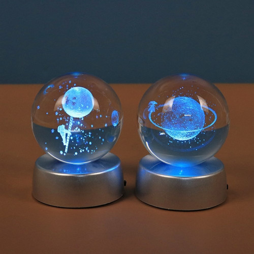 2'li Satürn Kız Ve Astronot Işıklı Cam Küre 8cm 6cm