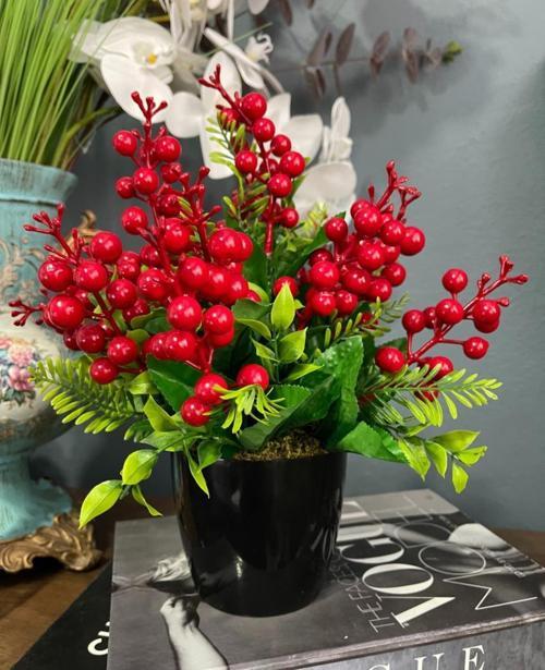 Nettenevime Yapay Çiçek Yılbaşı Çiçeği Kırmızı Kokina Siyah Saksıda 14 Dal 30x25cm