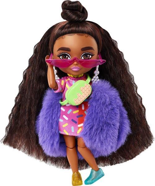 Extra Mini Bebekler Esmer Tenli Kürklü Siyah Saçlı Barbie Extra Minis HGP63 HGP62