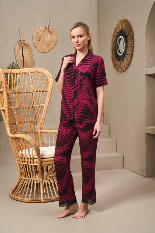 Premium Seri Kadın Gömlek Yakalı Önden Düğmeli Rahat Desenli Kısa Kollu Pijama Takım