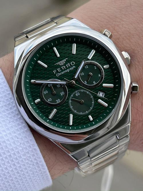 Çelik Kordon Takvimli 30 Mt Su Geçirmez Erkek Kol Saat EFM31458-A6