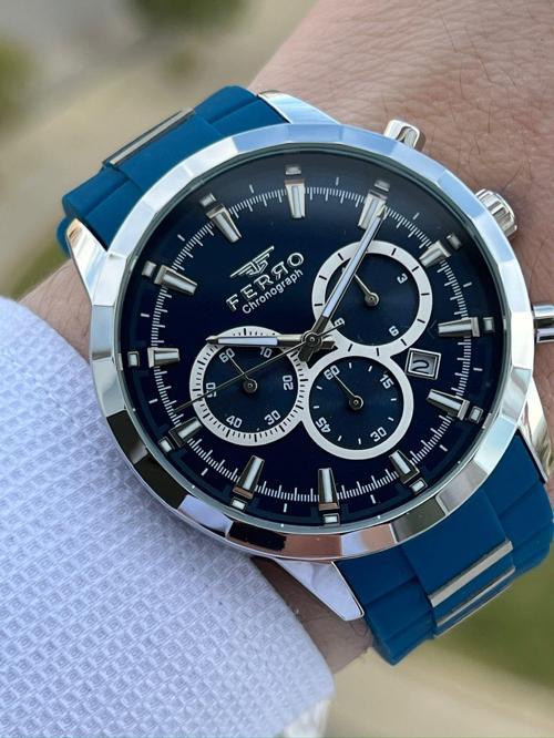 İç Fonksiyonları Aktif Lacivert Renk Slikon Kordon 30 Mt Su Geçirmez Erkek Kol Saat EF31360-L