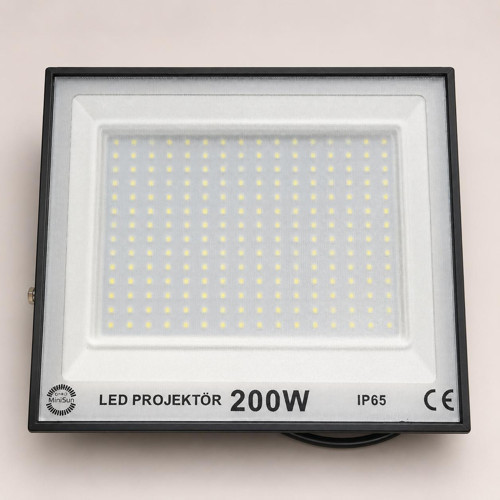 elektirik baglantılı 200 w beyaz ışık led projöktör