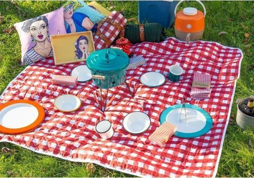 Kamp Yemek Seti Kamp Piknik Kareli Yer Bezi Retro 10 Renk 160x160 Kırmızı
