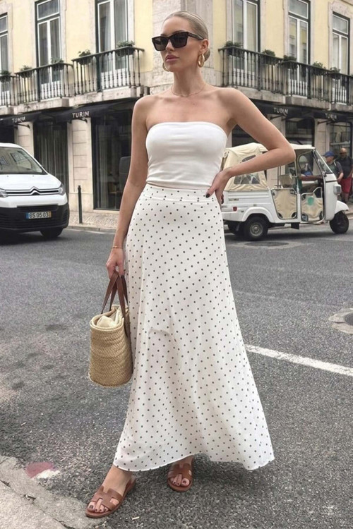 Beyaz Minimal Puantiye Desen Şifon Astarlı Etek Mg2821