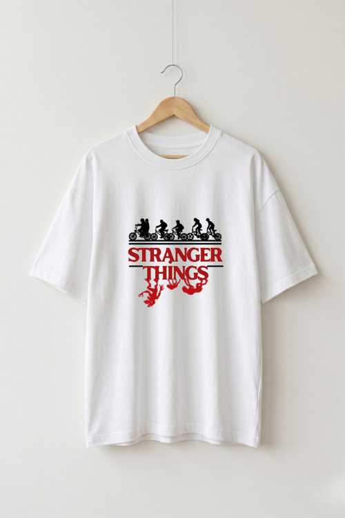 Oversize Unisex Beyaz Stranger Things Dizi Logo Baskılı Tişört